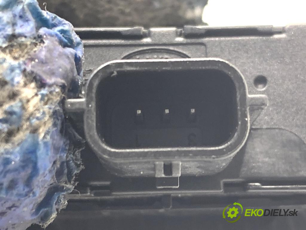 LAND ROVER RANGE ROVER EVOQUE SUV 2025 150 kW 2.0 D200 MHEV 4x4 1997 Prepínač otvárania dverí N9X2-10E998-BA (Prepínacie páčky pod volantom)