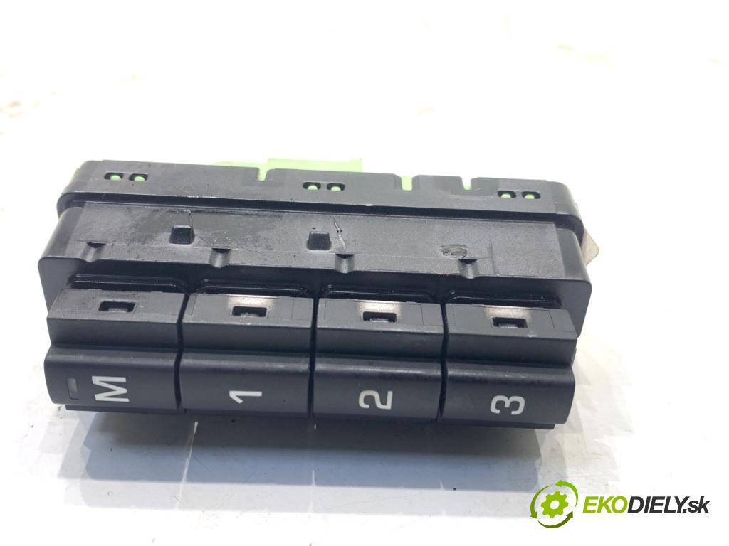 LAND ROVER RANGE ROVER EVOQUE SUV 2025 150 kW 2.0 D200 MHEV 4x4 1997 Prepínač pamäte sedačky N8D2-14776-AA