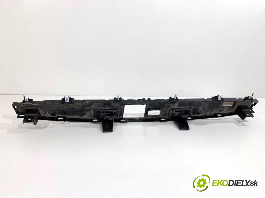 LAND ROVER RANGE ROVER EVOQUE SUV 2025 150 kW 2.0 D200 MHEV 4x4 1997 Lišta dverí zad K8D2-404C42-A