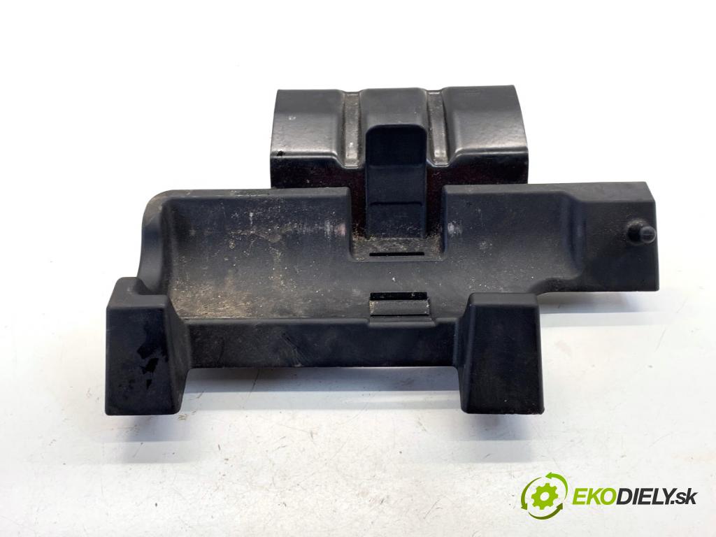 LAND ROVER RANGE ROVER EVOQUE SUV 2025 150 kW 2.0 D200 MHEV 4x4 1997 Držiak držiak Uchytenie K8D2-19B548AC