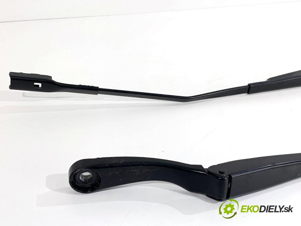 LAND ROVER RANGE ROVER EVOQUE SUV 2025 150 kW 2.0 D200 MHEV 4x4 1997 ramena stěrače přední část K8D217527BA K8D217527AA