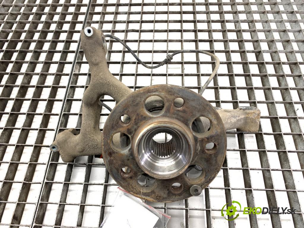 MERCEDES-BENZ X204 SUV 2012 125 kW 220 CDI (204.902) 2143 náboj ľavy predný 