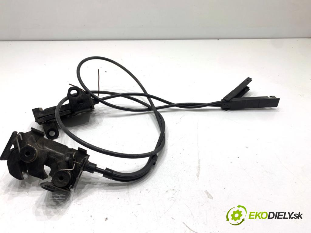 MERCEDES-BENZ X204 SUV 2012 125 kW 220 CDI (204.902) 2143 zámok kapoty přední část A2048800859