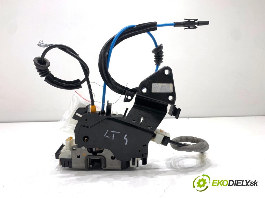 MERCEDES-BENZ X204 SUV 2012 125 kW 220 CDI (204.902) 2143 zámok Dvere ľavy zad A0997300135