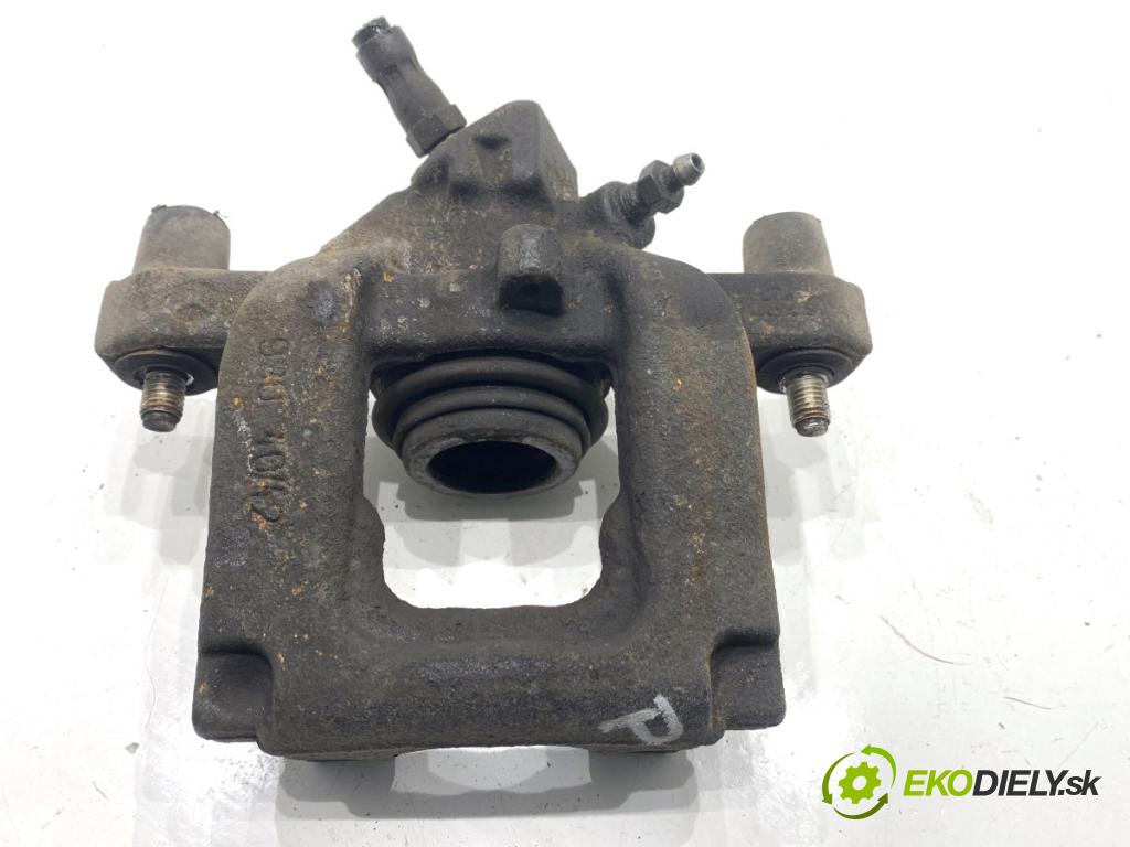 MERCEDES-BENZ X204 SUV 2012 125 kW 220 CDI (204.902) 2143 Brzdič strmeň pravy zad 