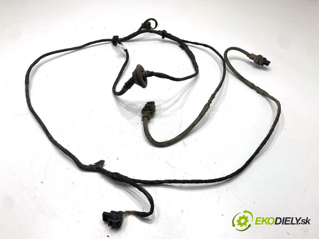 MERCEDES-BENZ X204 SUV 2012 125 kW 220 CDI (204.902) 2143 Káblovačka PDC zad A2045402113