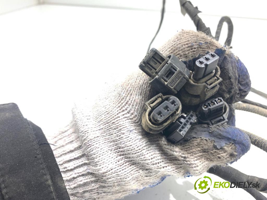 MERCEDES-BENZ X204 SUV 2012 125 kW 220 CDI (204.902) 2143 Káblovačka PDC zad A2045402113