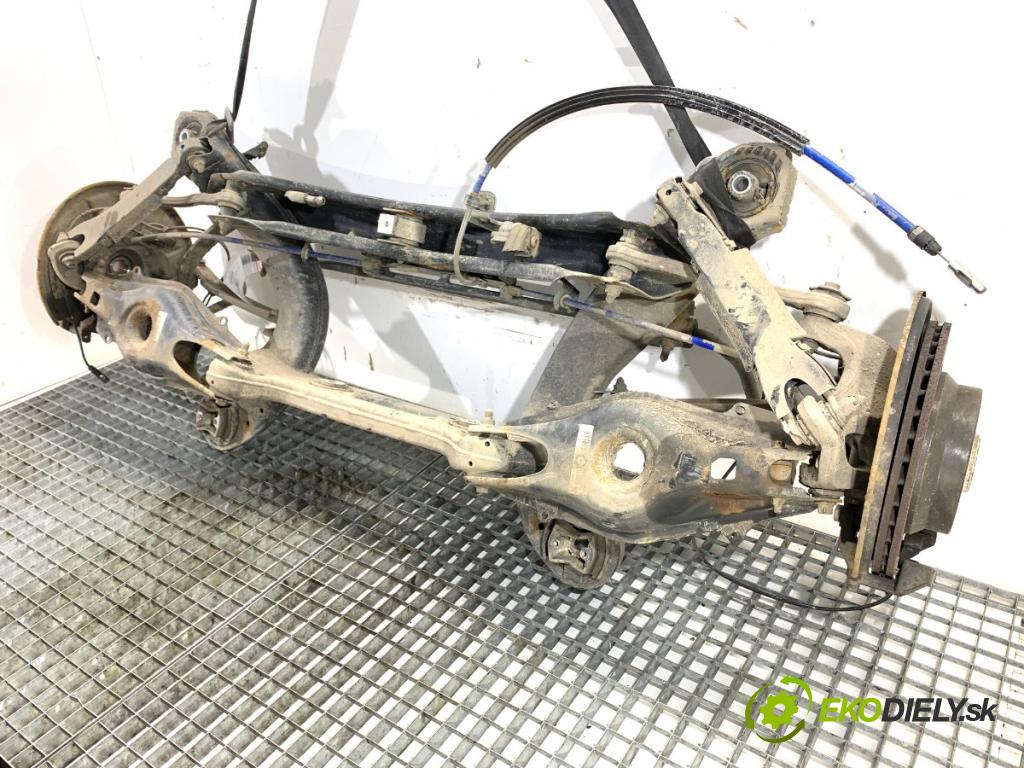 MERCEDES-BENZ X204 SUV 2012 125 kW 220 CDI (204.902) 2143 Výstuha zad 2043501911