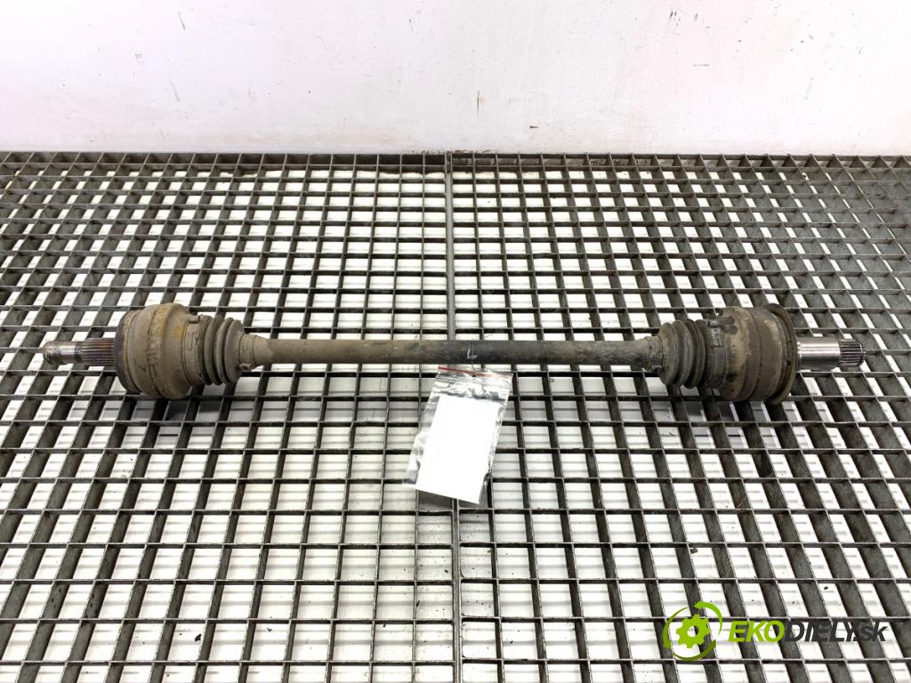 MERCEDES-BENZ X204 SUV 2012 125 kW 220 CDI (204.902) 2143 Poloos ľavy zad 