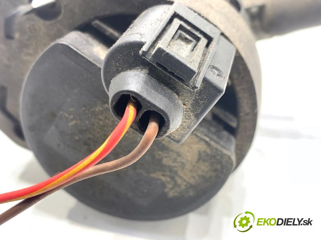 MERCEDES-BENZ X204 SUV 2012 125 kW 220 CDI (204.902) 2143 DALŠÍ: Pumpa vody A2118350028 (Vodná pumpa)