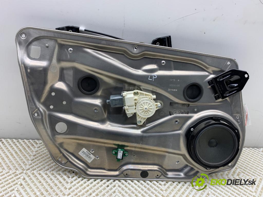 MERCEDES-BENZ X204 SUV 2012 125 kW 220 CDI (204.902) 2143 mechanismus okna levý přední část 