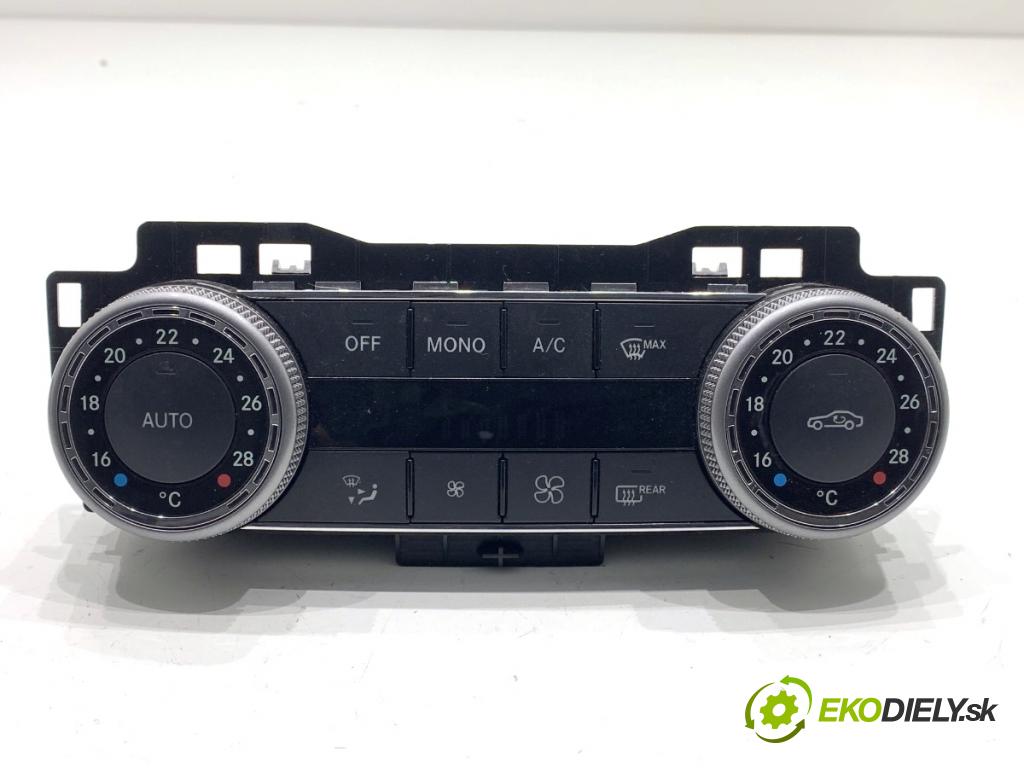 MERCEDES-BENZ X204 SUV 2012 125 kW 220 CDI (204.902) 2143 Panel ovládania kúrenia A2049000707 (Prepínacie páčky pod volantom)