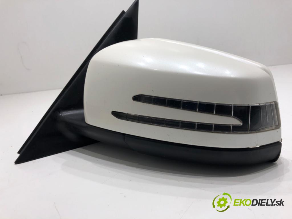 MERCEDES-BENZ X204 SUV 2012 125 kW 220 CDI (204.902) 2143 zpětné zrcátko levý