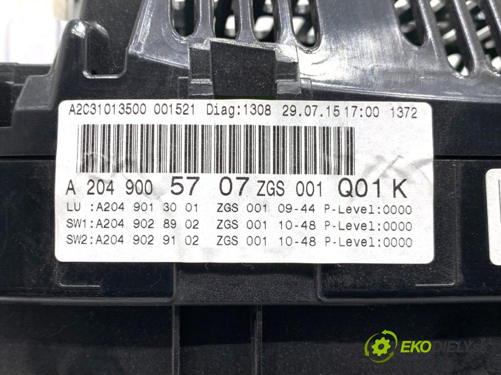 MERCEDES-BENZ X204 SUV 2012 125 kW 220 CDI (204.902) 2143 Prístrojovka A2049005707 (Prístrojová doska)