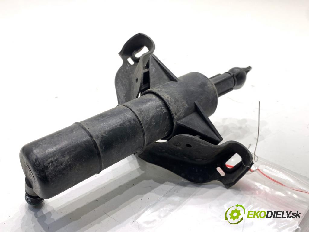 MERCEDES-BENZ X204 SUV 2012 125 kW 220 CDI (204.902) 2143 ostřikovače světla levý přední část A2048601347