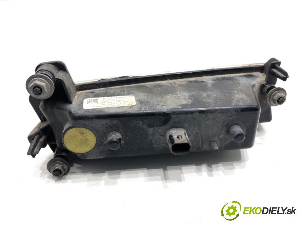 MERCEDES-BENZ X204 SUV 2012 125 kW 220 CDI (204.902) 2143 Svetlo DRL: ľavy predný A1649060151