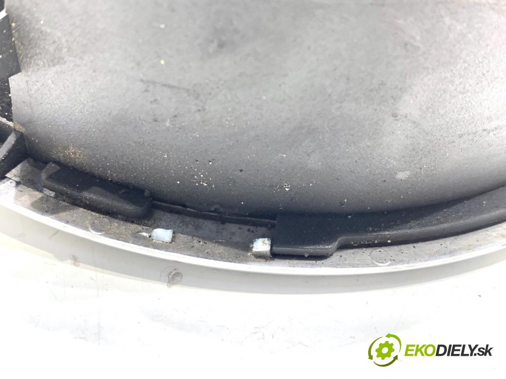 MERCEDES-BENZ X204 SUV 2012 125 kW 220 CDI (204.902) 2143 Znak predný A2078880260