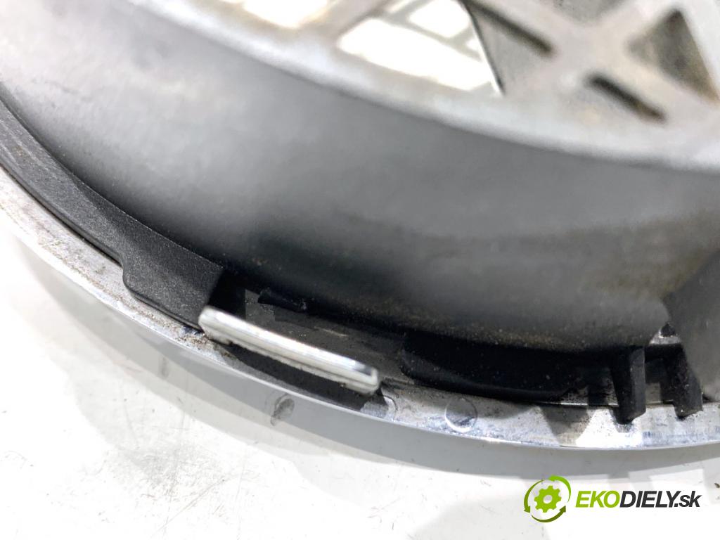 MERCEDES-BENZ X204 SUV 2012 125 kW 220 CDI (204.902) 2143 Znak predný A2078880260