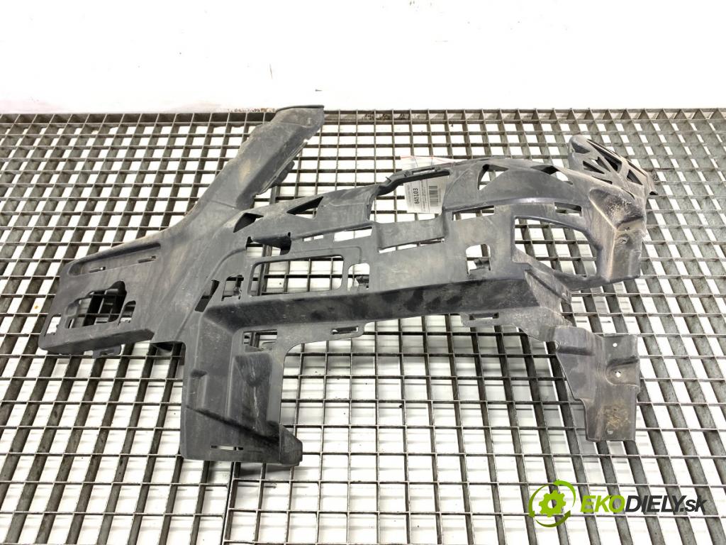 MERCEDES-BENZ X204 SUV 2012 125 kW 220 CDI (204.902) 2143 úchyt nárazníka levý přední část 2048851965