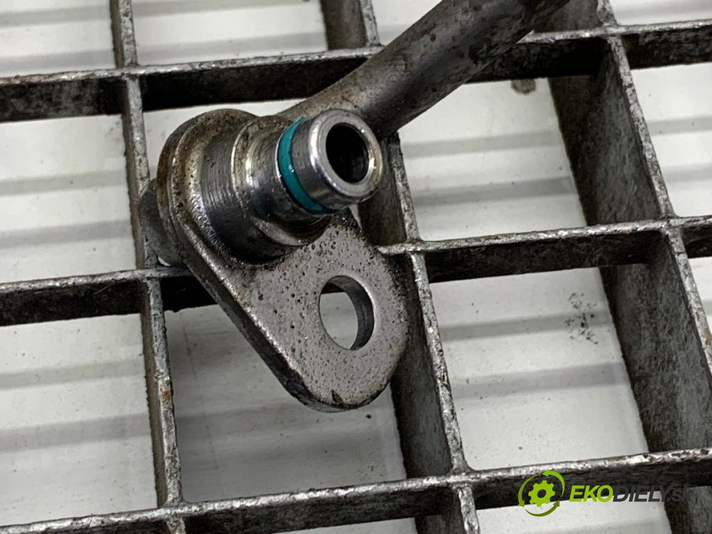 MERCEDES-BENZ X204 SUV 2012 125 kW 220 CDI (204.902) 2143 hadica servočerpadlo  (Rúrka servočerpadla)