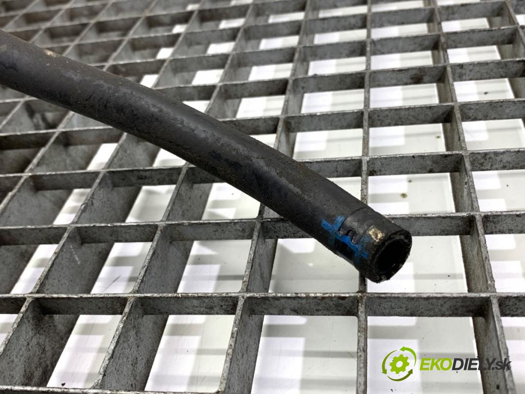 MERCEDES-BENZ X204 SUV 2012 125 kW 220 CDI (204.902) 2143 hadica servočerpadlo  (Rúrka servočerpadla)