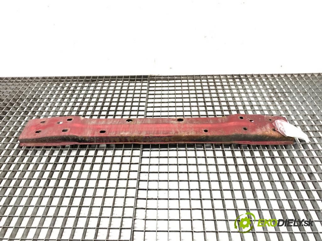 TOYOTA AURIS II liftback 2013 97 kW 1.6 (ZRE181_, ZRE185_) 1598 výztuha nárazníka zadní část  (Zadní výztuha)