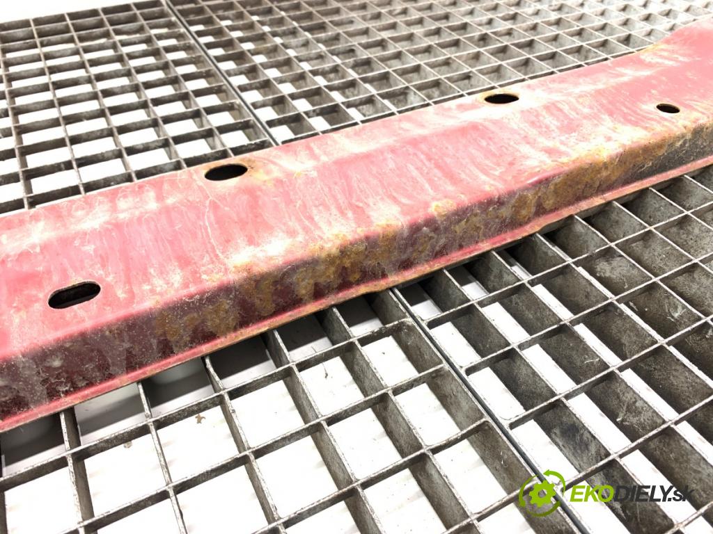 TOYOTA AURIS II liftback 2013 97 kW 1.6 (ZRE181_, ZRE185_) 1598 výztuha nárazníka zadní část  (Zadní výztuha)