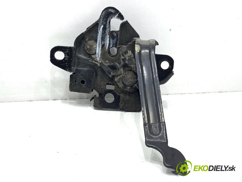 TOYOTA AURIS II liftback 2013 97 kW 1.6 (ZRE181_, ZRE185_) 1598 zámok kapoty predný 