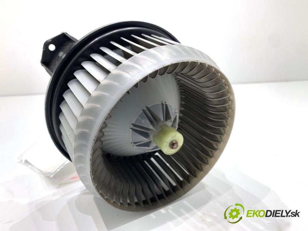 TOYOTA AURIS II liftback 2013 97 kW 1.6 (ZRE181_, ZRE185_) 1598 topení AV272700-8084