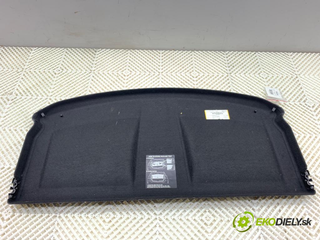 TOYOTA AURIS II liftback 2013 97 kW 1.6 (ZRE181_, ZRE185_) 1598 pláto zadní část
