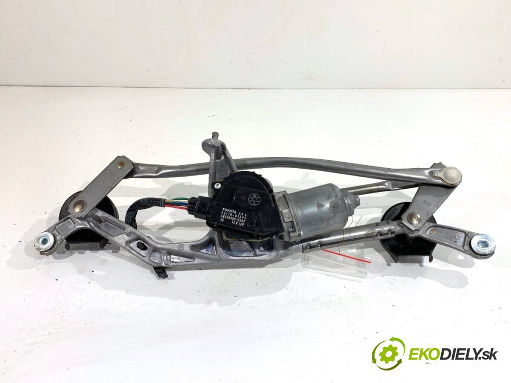 TOYOTA AURIS II liftback 2013 97 kW 1.6 (ZRE181_, ZRE185_) 1598 Mechanizmus stieračov predný 85110-02340 (Motorček stieračov predný)