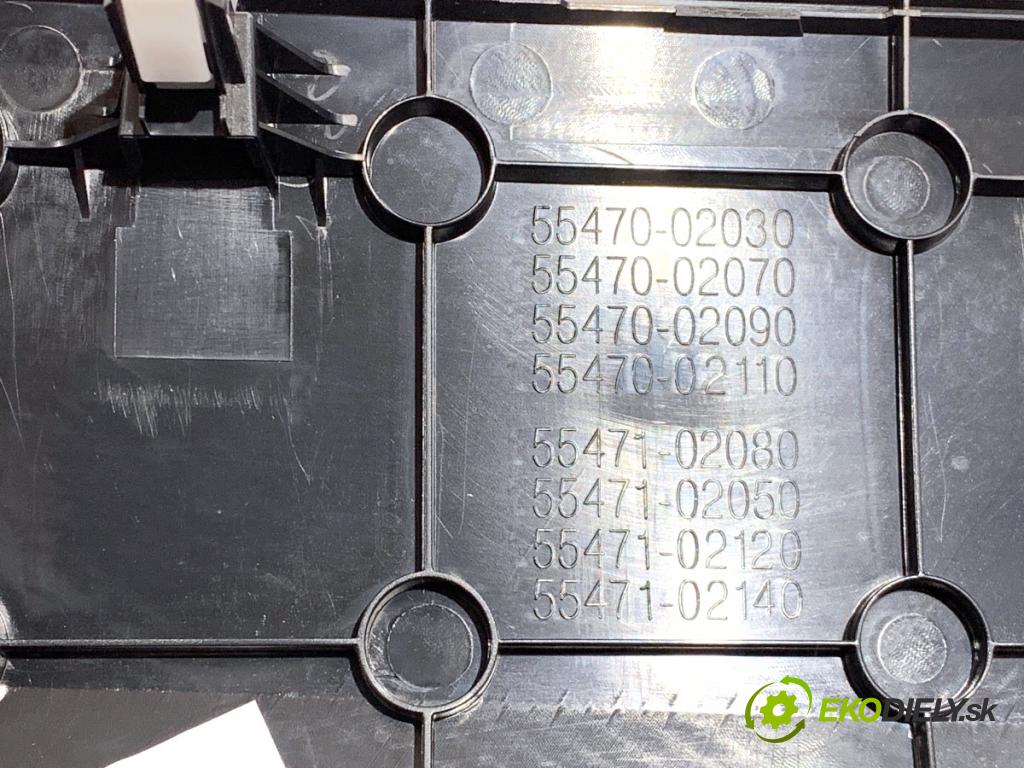 TOYOTA AURIS II liftback 2013 97 kW 1.6 (ZRE181_, ZRE185_) 1598 lišty kryt 55470-02030 55405-02430 (Lišta)