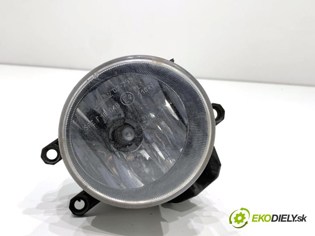 TOYOTA AURIS II liftback 2013 97 kW 1.6 (ZRE181_, ZRE185_) 1598 hmlové svetlo, hmlovka pravý přední část 