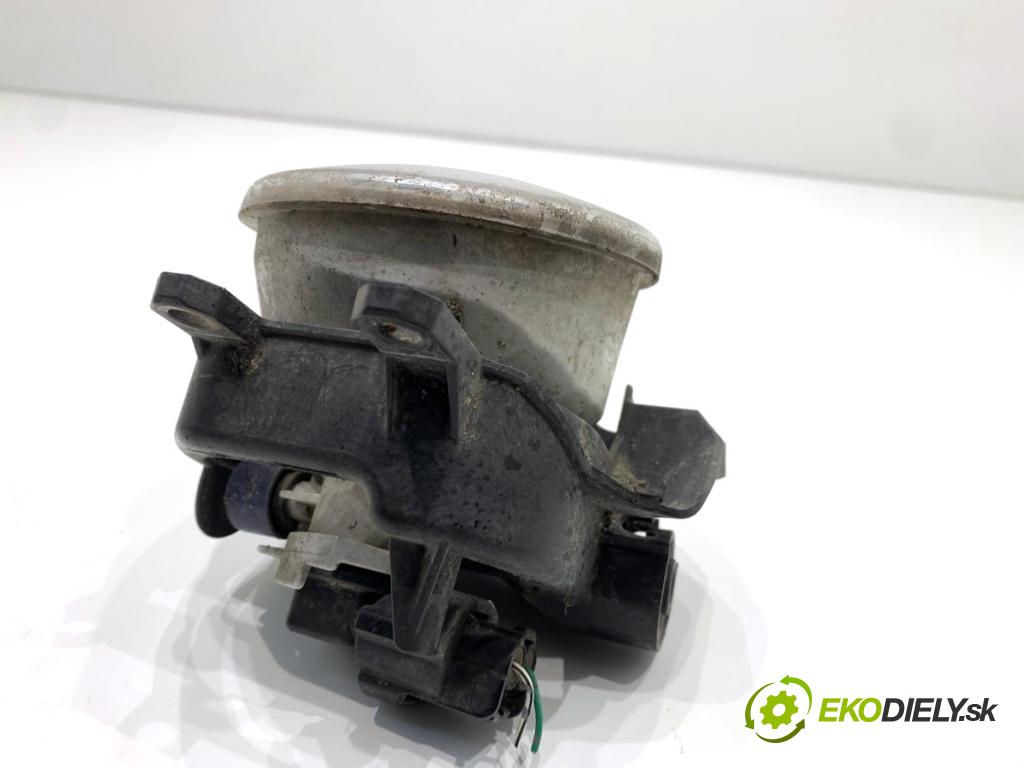 TOYOTA AURIS II liftback 2013 97 kW 1.6 (ZRE181_, ZRE185_) 1598 hmlové svetlo, hmlovka pravý přední část