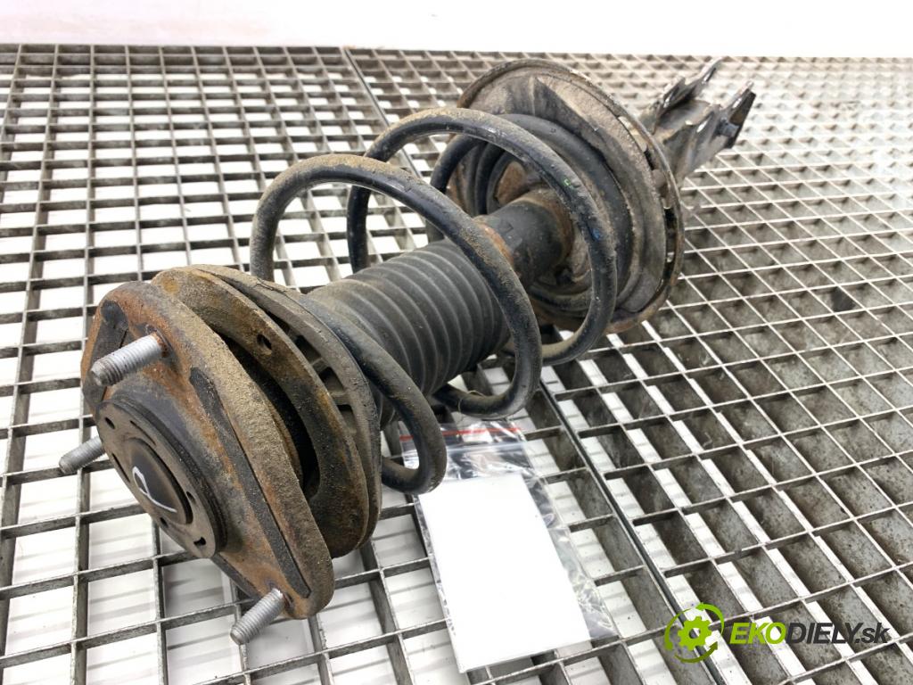 TOYOTA AURIS II liftback 2013 97 kW 1.6 (ZRE181_, ZRE185_) 1598 Tlmič pravy predný