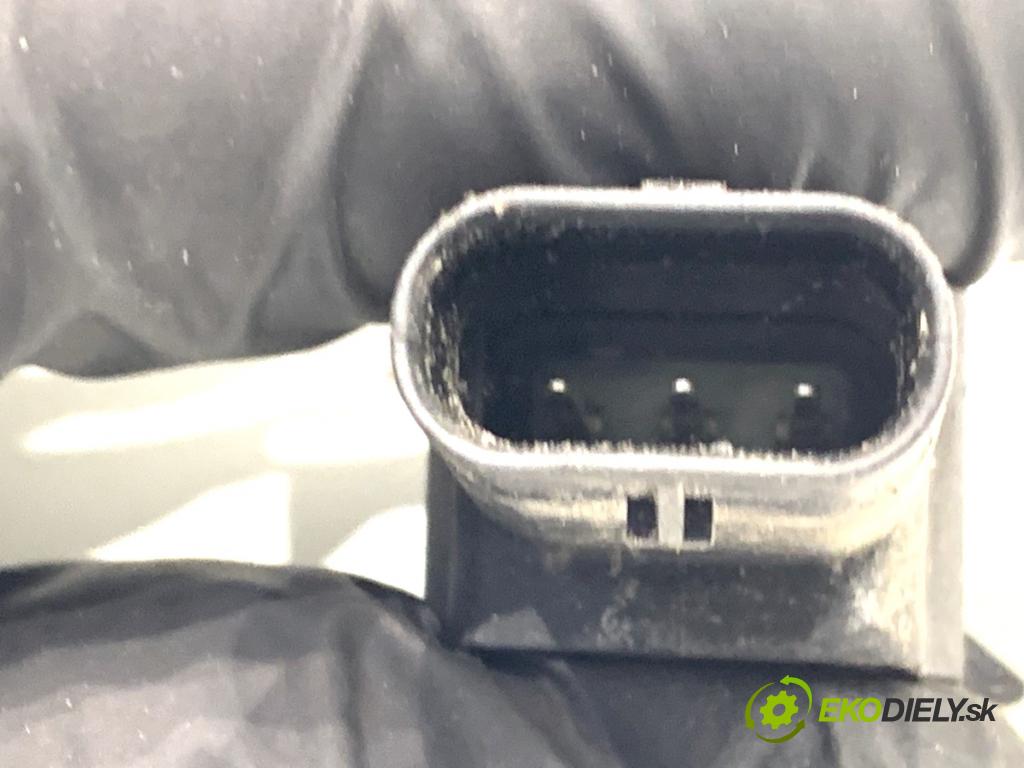 TOYOTA AURIS II liftback 2013 97 kW 1.6 (ZRE181_, ZRE185_) 1598 snímač PDC 89341-02010