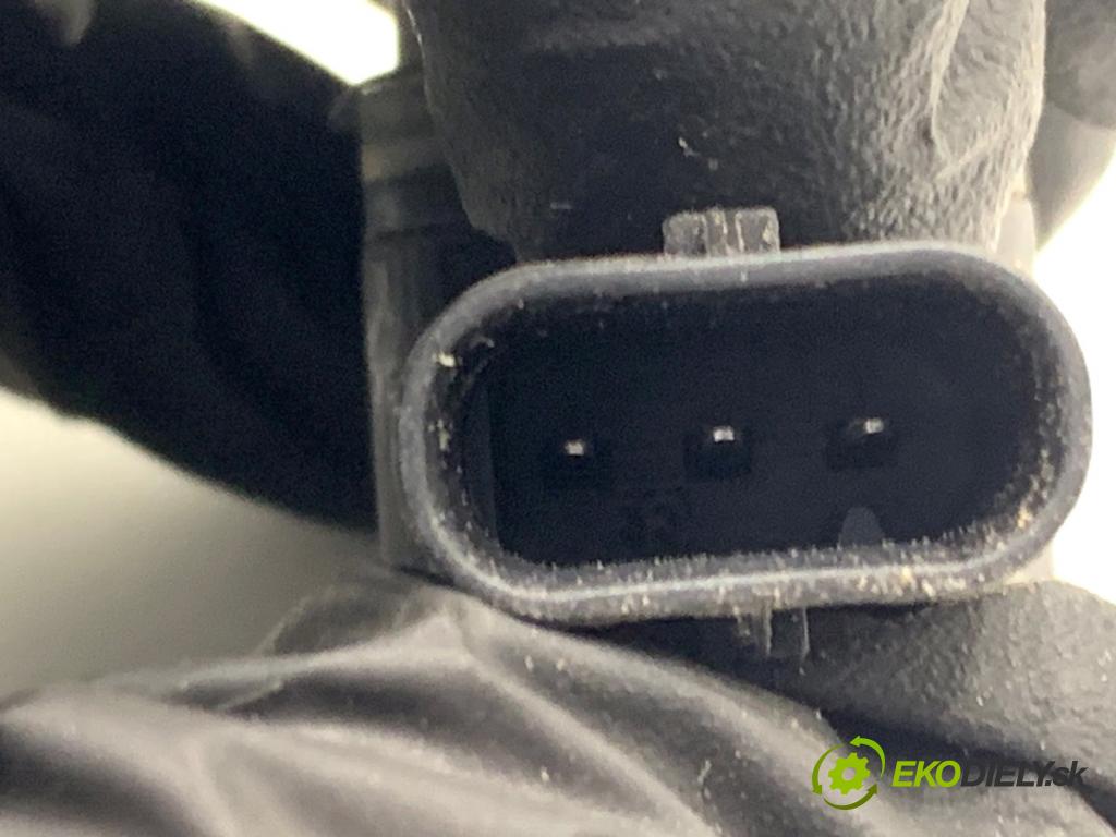 TOYOTA AURIS II liftback 2013 97 kW 1.6 (ZRE181_, ZRE185_) 1598 snímač PDC 89341-05010