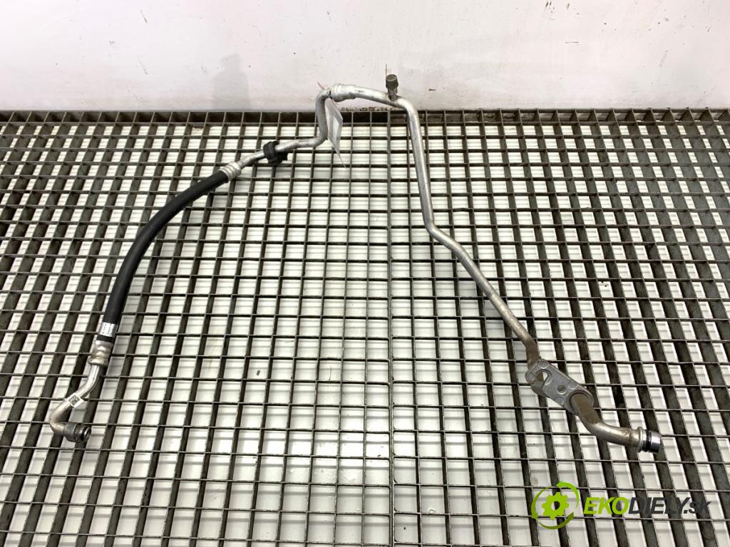 TOYOTA AURIS II liftback 2013 97 kW 1.6 (ZRE181_, ZRE185_) 1598 rúrka klimatizácie  (Rúrka klimatizácie)