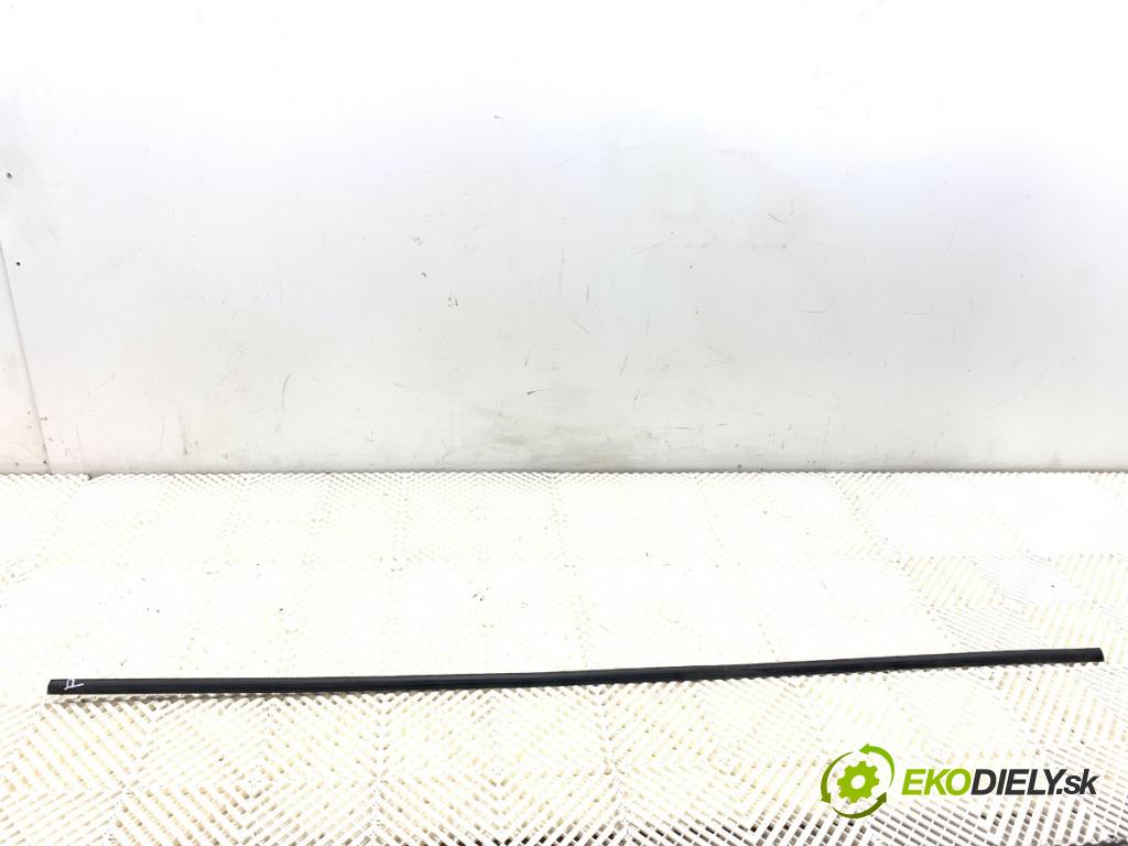 FORD MONDEO MK4 Kombi 2008 103 kW 2.0 TDCi 1997 těsnění prahu pravá 