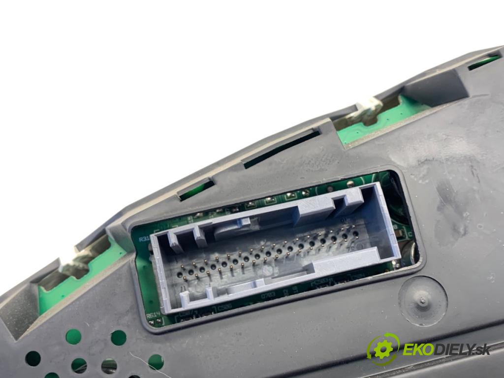 FORD MONDEO MK4 Kombi 2008 103 kW 2.0 TDCi 1997 prístrojovka 8M2T-10849-VC (Přístrojová deska)