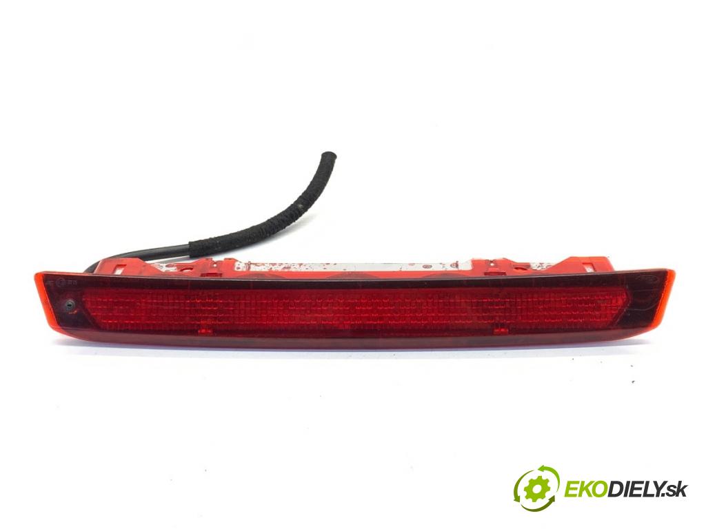 FORD MONDEO MK4 Kombi 2008 103 kW 2.0 TDCi 1997 světlo brzdových světel 7S71-13A601-BD