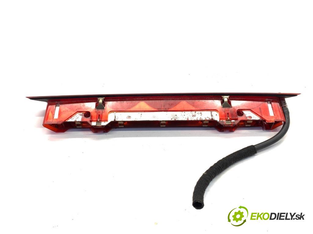 FORD MONDEO MK4 Kombi 2008 103 kW 2.0 TDCi 1997 světlo brzdových světel 7S71-13A601-BD