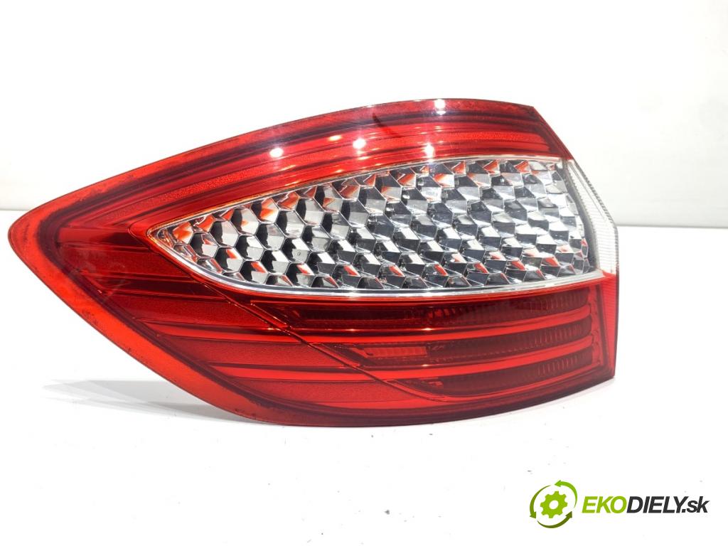 FORD MONDEO MK4 Kombi 2008 103 kW 2.0 TDCi 1997 Svetlo ľavy zad 7S71-13405-B