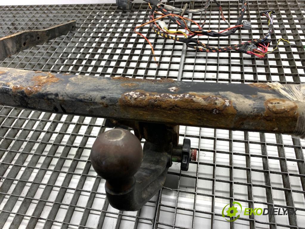 FORD MONDEO MK4 Kombi 2008 103 kW 2.0 TDCi 1997 Hák tažné zařízení 307317 (Tažné zařízení)