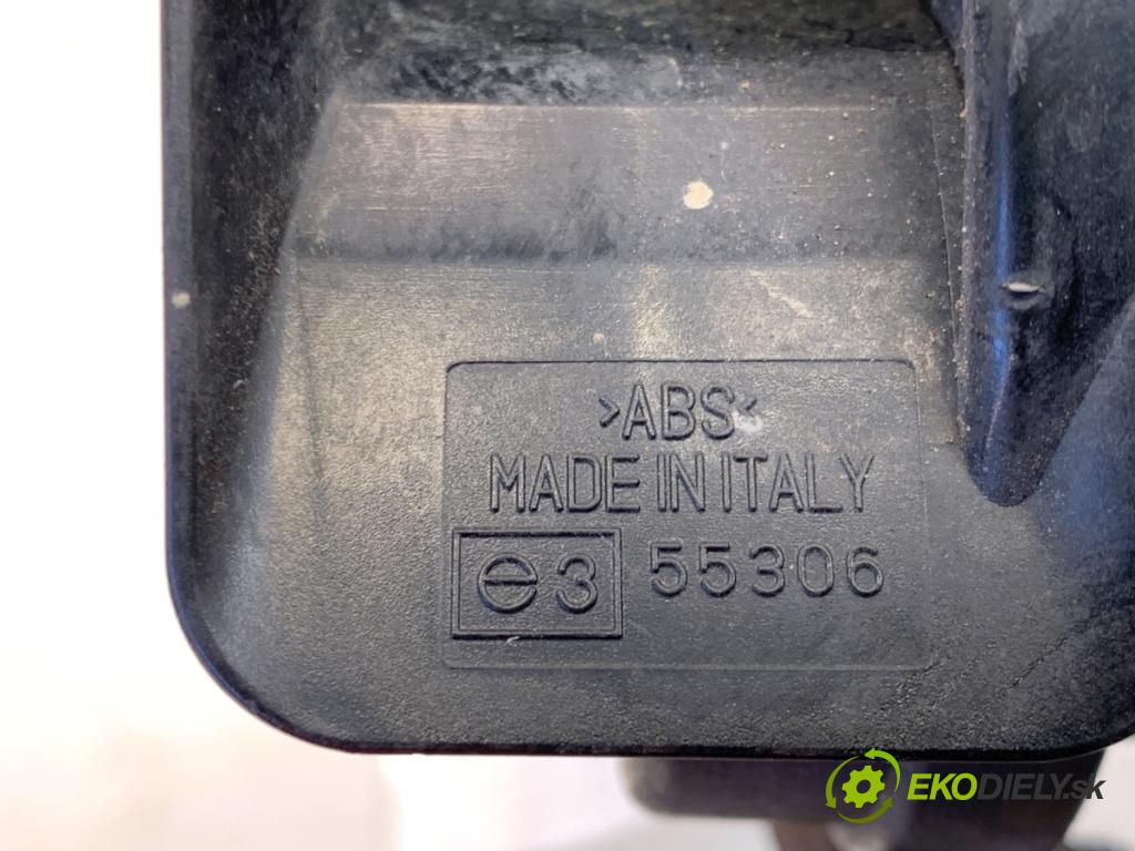 FORD MONDEO MK4 Kombi 2008 103 kW 2.0 TDCi 1997 klaksón