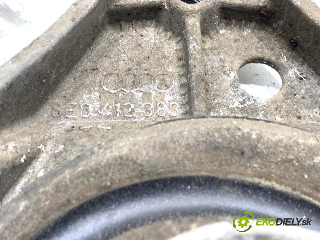 AUDI A4 B7 Kombi 2008 125 kW 2.0 TDI 1968 Uchytenie Držiak tlmiča predný ľave 8E0412383