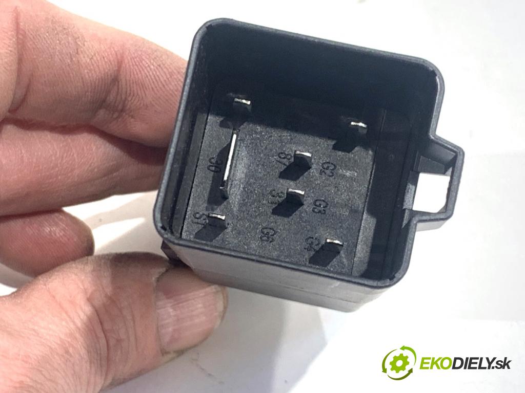 LAND ROVER RANGE ROVER EVOQUE SUV 2025 150 kW 2.0 D200 MHEV 4x4 1997 relé sviečok žhavenia MX73-189E2-AA (Relé)