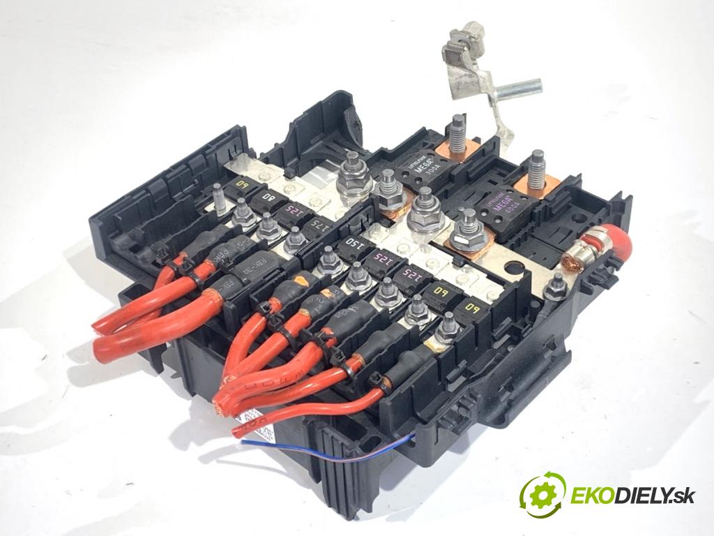 LAND ROVER RANGE ROVER EVOQUE SUV 2025 150 kW 2.0 D200 MHEV 4x4 1997 Skrinka poistková K8D2-14N073-AC (Poistková skrinka)