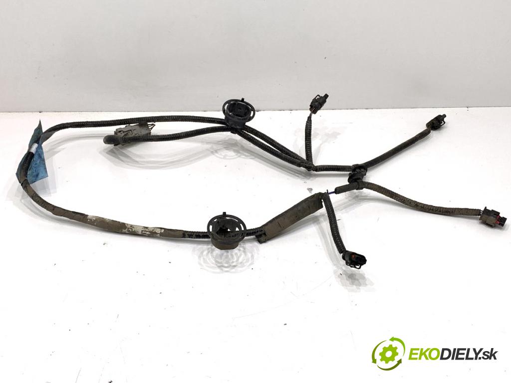 TOYOTA AURIS II liftback 2013 97 kW 1.6 (ZRE181_, ZRE185_) 1598 Káblovačka PDC zad 