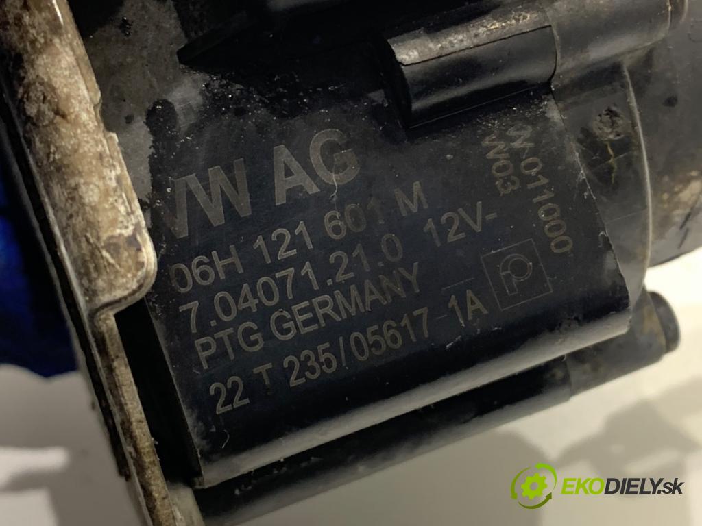 AUDI A6 C8 Kombi 2022 441 kW RS6 Mild Hybrid quattro 3996 DALŠÍ: Pumpa vody 06H121601M (Vodná pumpa)